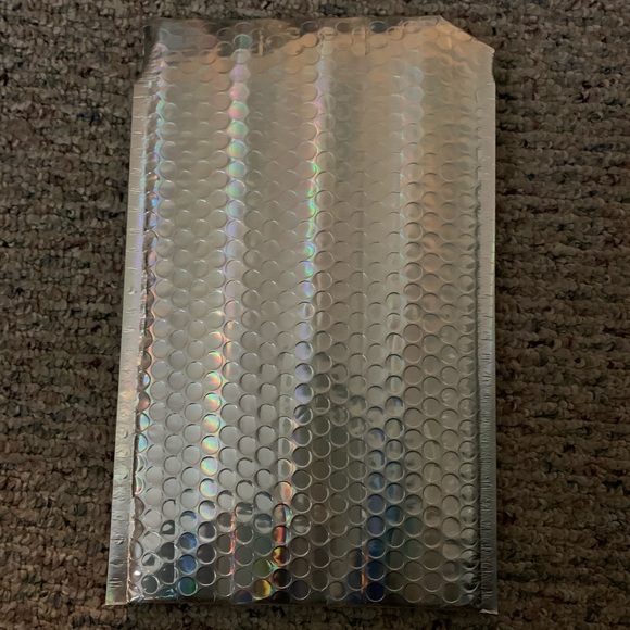 Poly mailer - Picture 2 of 2